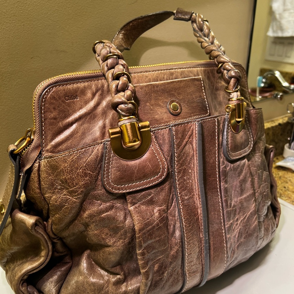 Chloe Heloise Brown Distressed Leather Shoulder Bag with Gold Accents Vintage - Picture 12 of 15